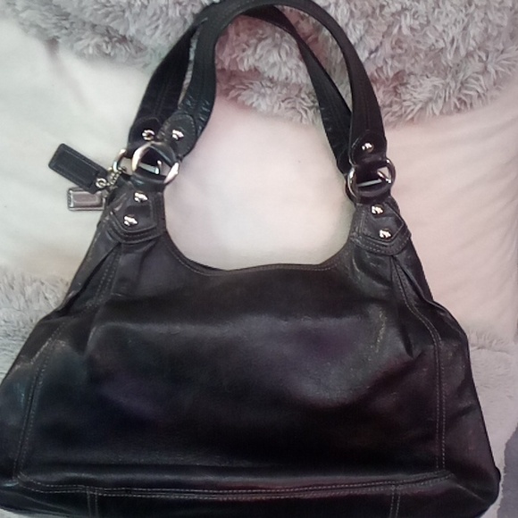 Black Madison Coach purse - Picture 4 of 4